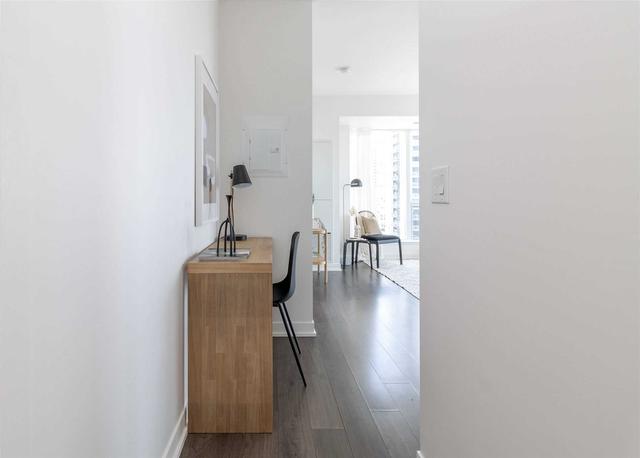 1103 - 225 Sackville St, Condo with 2 bedrooms, 2 bathrooms and 1 parking in Toronto ON | Image 13