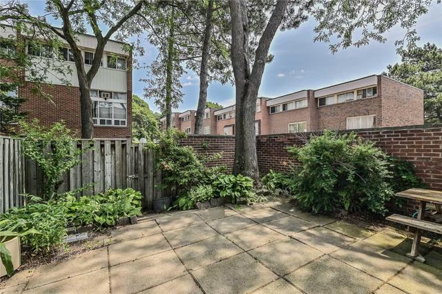 3 Sebastian Cabot Way, Townhouse with 3 bedrooms, 4 bathrooms and 1 parking in Toronto ON | Image 11