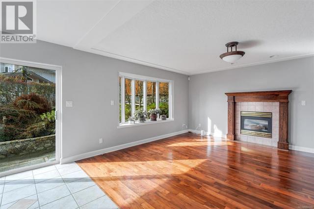 4268 Westervelt Pl, House detached with 7 bedrooms, 4 bathrooms and 5 parking in Saanich BC | Image 15