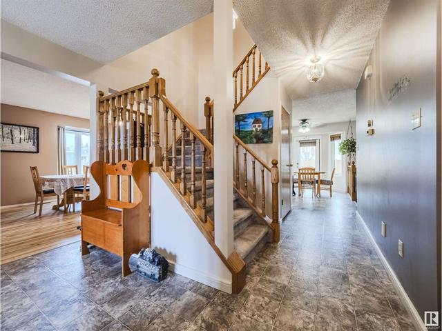 55 Nottingham Rd, House detached with 4 bedrooms, 2 bathrooms and null parking in Edmonton AB | Image 4