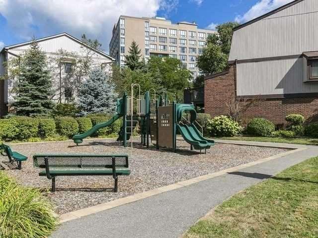 20 - 1020 Walden Circ, Townhouse with 3 bedrooms, 3 bathrooms and 2 parking in Mississauga ON | Image 20