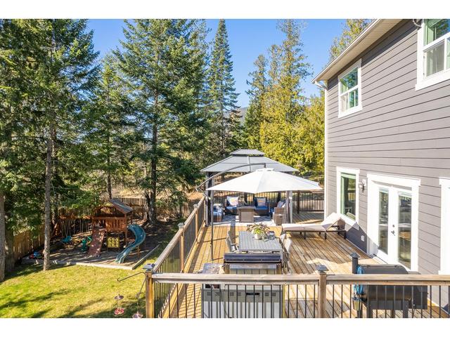 4817 Goat River North Road, House detached with 4 bedrooms, 4 bathrooms and 6 parking in Central Kootenay B BC | Image 63