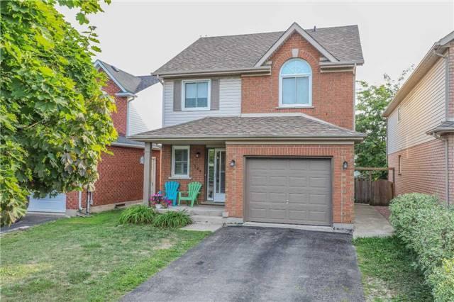 104 Summers Dr, House detached with 3 bedrooms, 2 bathrooms and 2 parking in Thorold ON | Image 1