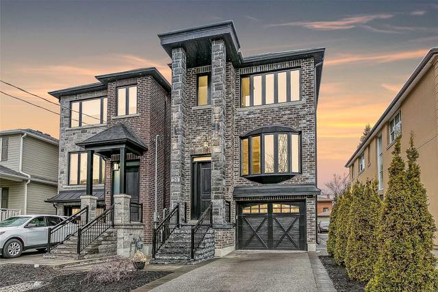 20 Garden Pl, House detached with 3 bedrooms, 5 bathrooms and 6 parking in Toronto ON | Image 1