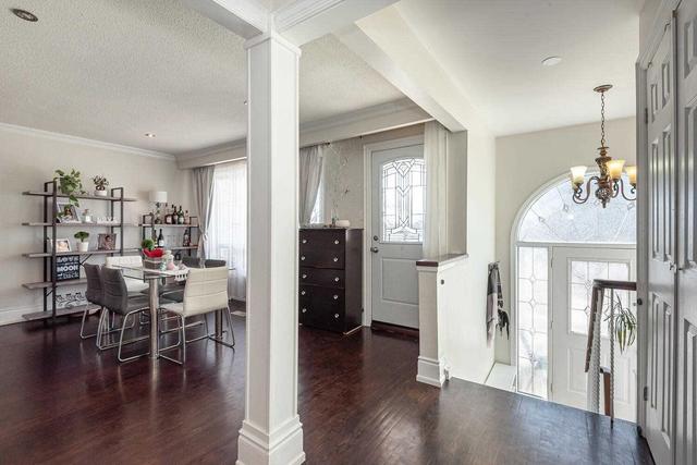 795 Consort Cres, House semidetached with 3 bedrooms, 2 bathrooms and 6 parking in Mississauga ON | Image 39