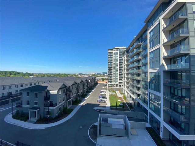 627 - 372 Highway 7 Ave E, Condo with 1 bedrooms, 2 bathrooms and 1 parking in Richmond Hill ON | Image 6