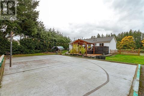 3141 Chapman Rd, House detached with 4 bedrooms, 2 bathrooms and 5 parking in North Cowichan BC | Card Image