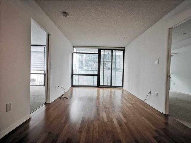 1201 - 38 Grenville St, Condo with 2 bedrooms, 2 bathrooms and 1 parking in Toronto ON | Image 1