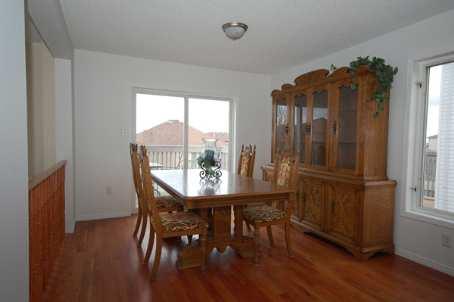 81 Snowy Owl Cres, House detached with 3 bedrooms, 4 bathrooms and 4 parking in Barrie ON | Image 3