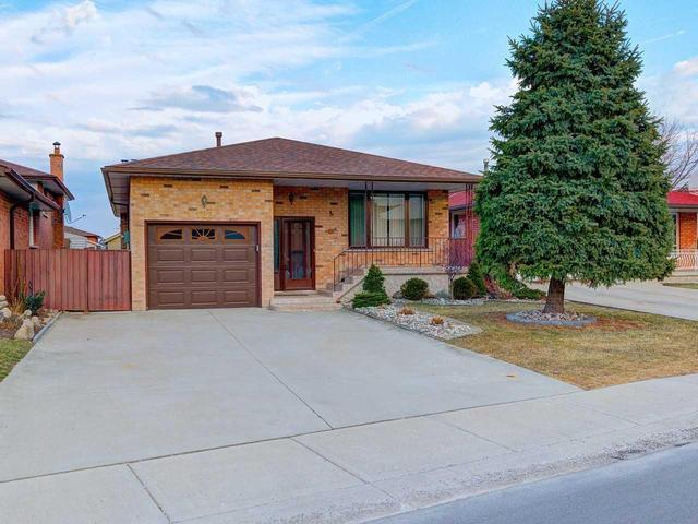 183 Bow Valley Dr, House detached with 3 bedrooms, 2 bathrooms and 4 parking in Hamilton ON | Image 1