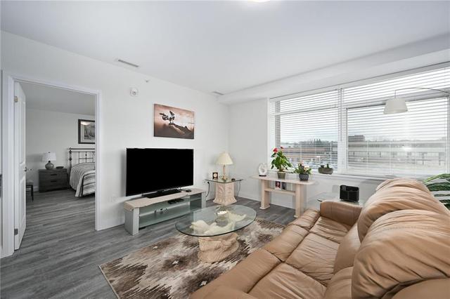 221 - 1 Redfern Avenue, Condo with 2 bedrooms, 2 bathrooms and 1 parking in Hamilton ON | Image 23