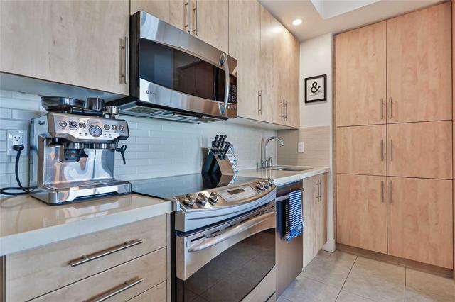 3304 - 120 Homewood Ave, Condo with 2 bedrooms, 2 bathrooms and 0 parking in Toronto ON | Image 12