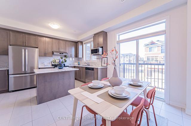 24 Sissons Way, House attached with 3 bedrooms, 3 bathrooms and 2 parking in Markham ON | Image 3
