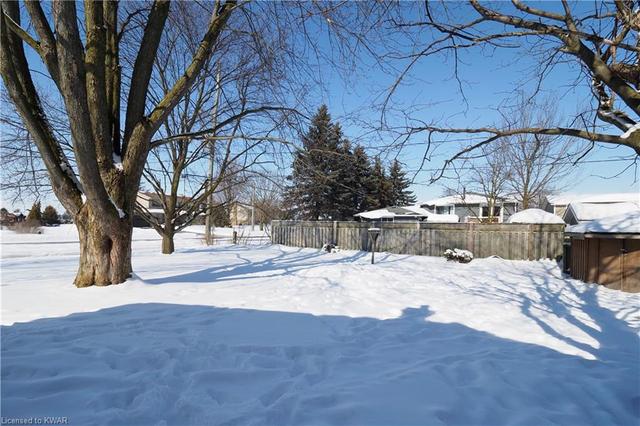118 First Street W, House detached with 3 bedrooms, 2 bathrooms and null parking in Woolwich ON | Image 44