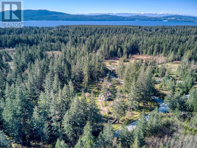 9537 Nassichuk Road, House detached with 4 bedrooms, 2 bathrooms and 8 parking in Powell River C BC | Image 68
