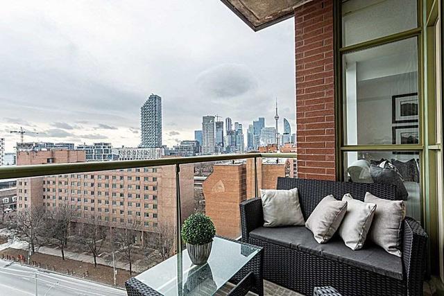 1101 - 39 Parliament St, Condo with 1 bedrooms, 1 bathrooms and 1 parking in Toronto ON | Image 7