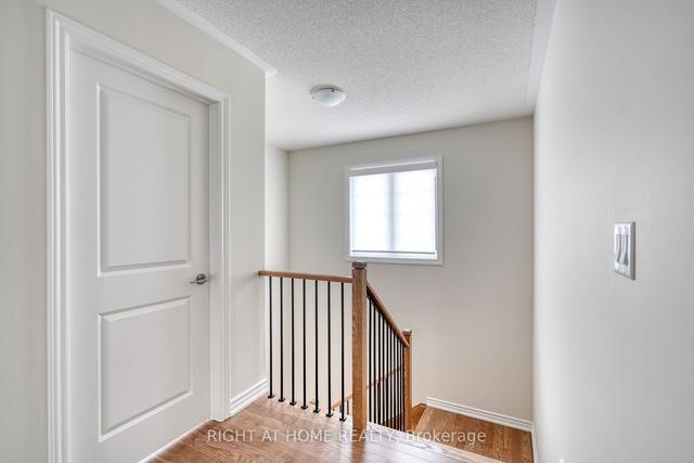 17 Phoenix Blvd, House detached with 5 bedrooms, 4 bathrooms and 4 parking in Barrie ON | Image 21