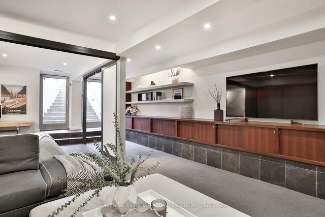 206 Cottingham St, House semidetached with 4 bedrooms, 5 bathrooms and 0 parking in Toronto ON | Image 28