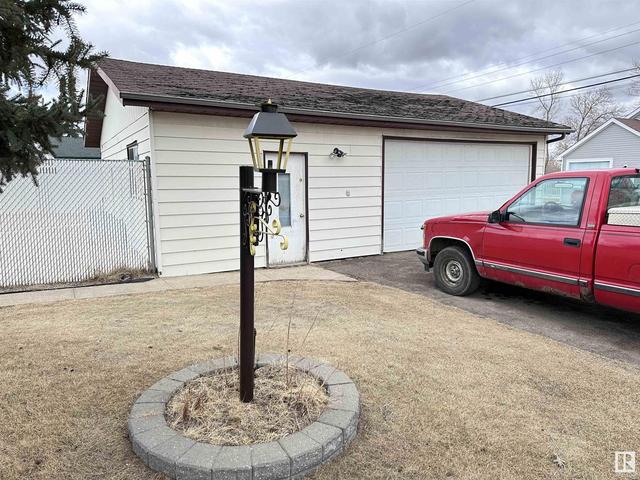 9740 99 St, House detached with 4 bedrooms, 2 bathrooms and null parking in Westlock AB | Image 35