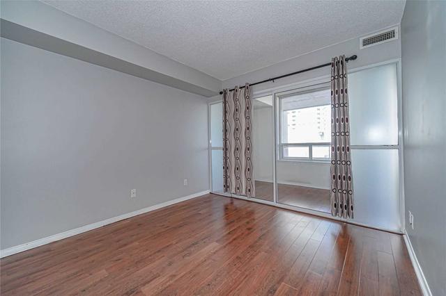 801 - 18 Hillcrest Ave, Condo with 1 bedrooms, 1 bathrooms and 1 parking in Toronto ON | Image 15