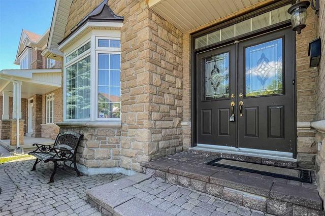 17 Wolf Trail Cres, House detached with 4 bedrooms, 5 bathrooms and 4 parking in Richmond Hill ON | Image 23