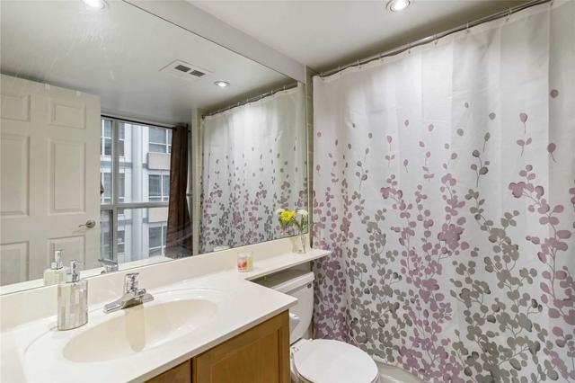 940 - 250 Wellington St W, Condo with 2 bedrooms, 2 bathrooms and 0 parking in Toronto ON | Image 13