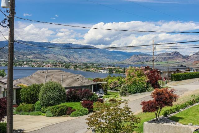 3603 37th Street, House detached with 2 bedrooms, 2 bathrooms and 4 parking in Okanagan Similkameen A BC | Image 36