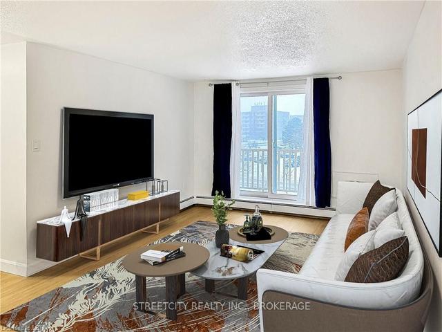 305 - 1590 Ernest Ave, Townhouse with 2 bedrooms, 1 bathrooms and 2 parking in London ON | Image 20