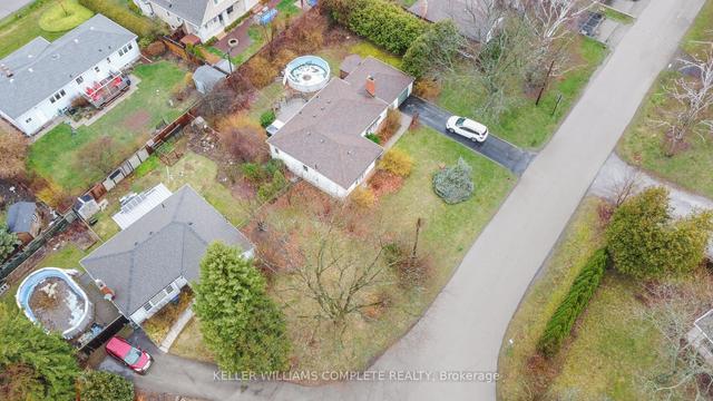 69 Gilbert Ave, House detached with 3 bedrooms, 2 bathrooms and 4 parking in Hamilton ON | Image 10