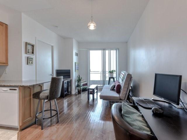 2412 - 60 Byng Ave, Condo with 1 bedrooms, 1 bathrooms and 1 parking in Toronto ON | Image 9