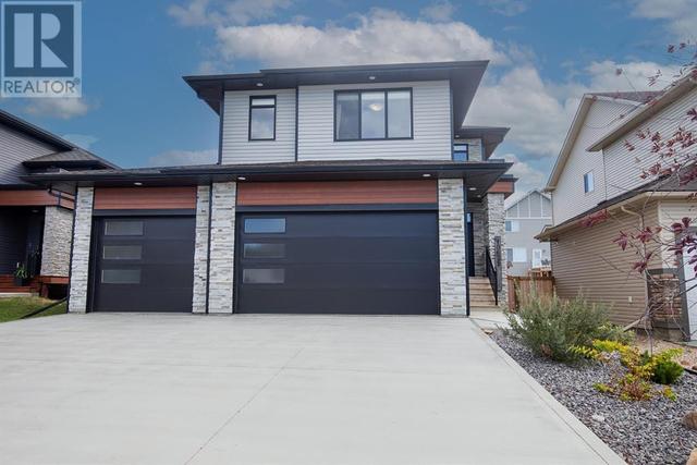 10625 151 Avenue, House detached with 4 bedrooms, 3 bathrooms and 9 parking in Grande Prairie County No. 1 AB | Card Image