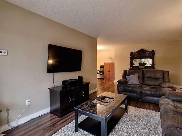 103 - 265 Westcourt Pl, Condo with 2 bedrooms, 2 bathrooms and 1 parking in Waterloo ON | Image 5