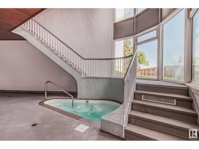 113 - 5125 Riverbend Rd Nw, Condo with 3 bedrooms, 2 bathrooms and 2 parking in Edmonton AB | Image 39