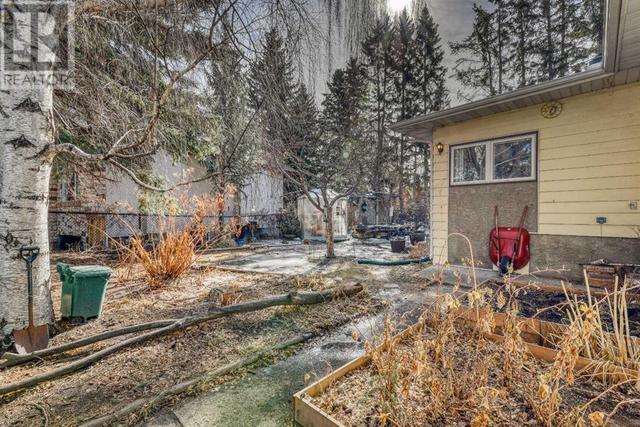 5924 Bow Crescent Nw, House detached with 4 bedrooms, 2 bathrooms and 4 parking in Calgary AB | Image 41