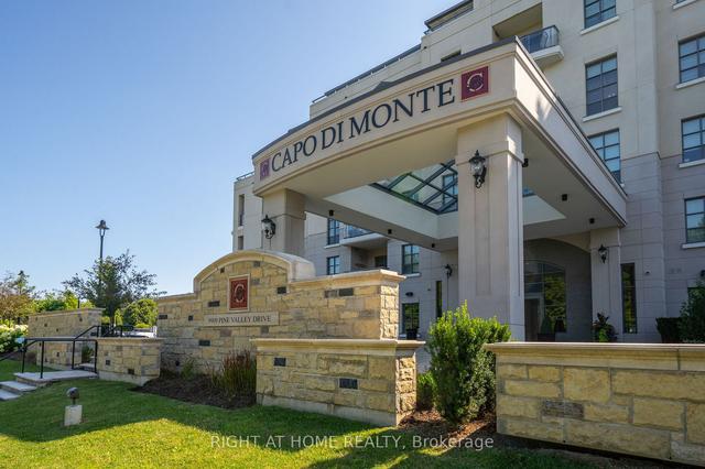 101 - 9909 Pine Valley Dr, Condo with 2 bedrooms, 2 bathrooms and 3 parking in Vaughan ON | Image 1