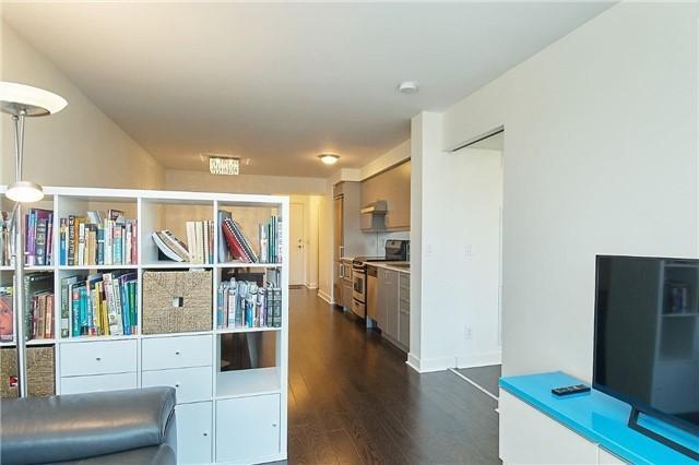 808 - 320 Richmond St E, Condo with 1 bedrooms, 2 bathrooms and 1 parking in Toronto ON | Image 7