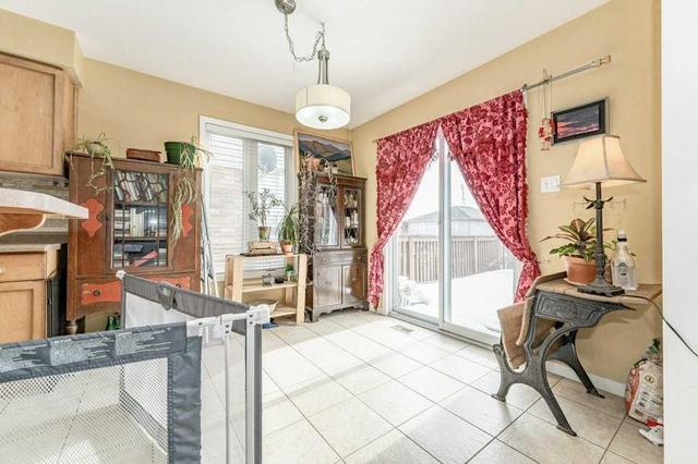 155 Swift Cres, House detached with 3 bedrooms, 4 bathrooms and 3.5 parking in Guelph ON | Image 8