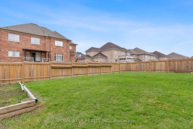 4 Martin Byrne Dr, House detached with 5 bedrooms, 6 bathrooms and 7 parking in Brampton ON | Image 33