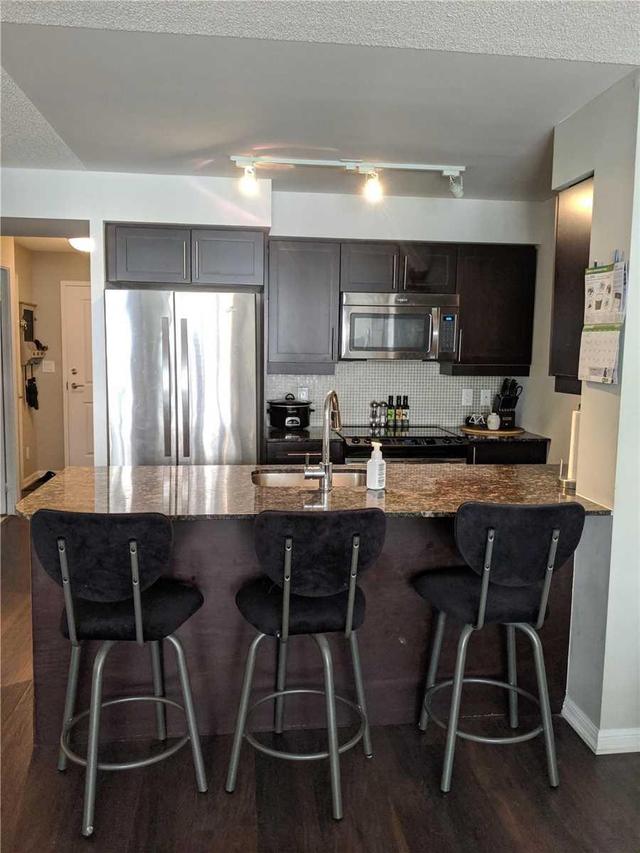 544 - 38 Grand Magazine St, Condo with 1 bedrooms, 2 bathrooms and 1 parking in Toronto ON | Image 5