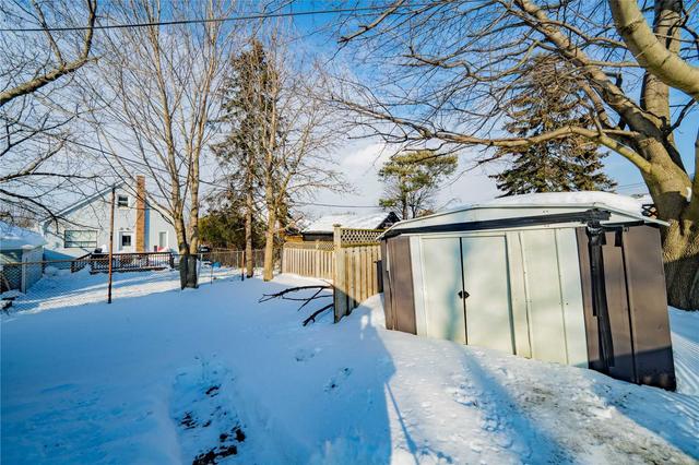 upper - 254 Hibbert Ave, House detached with 2 bedrooms, 1 bathrooms and 4 parking in Oshawa ON | Image 38