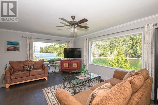 165 Booth Rd, House detached with 3 bedrooms, 2 bathrooms and 4 parking in Saltspring Island BC | Image 31
