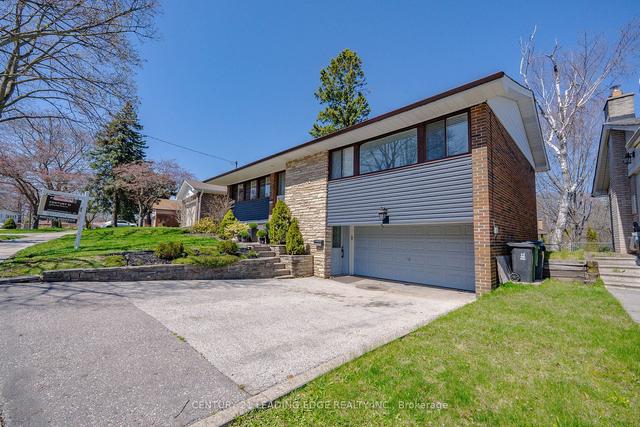 25 Felicity Dr, House detached with 4 bedrooms, 2 bathrooms and 4 parking in Toronto ON | Image 12