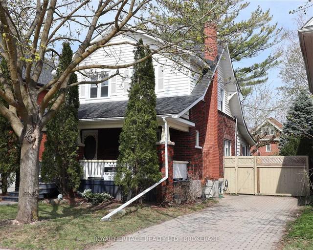 310 Frederick Ave, House detached with 3 bedrooms, 2 bathrooms and 2 parking in Peterborough ON | Image 1