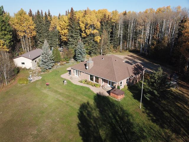 18313a Township Road 534a, House detached with 5 bedrooms, 3 bathrooms and null parking in Yellowhead County AB | Image 3