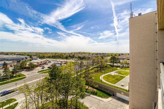806 - 2929 Aquitaine Ave, Condo with 2 bedrooms, 2 bathrooms and 1 parking in Mississauga ON | Image 25