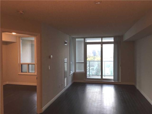1004 - 17 Barberry Pl, Condo with 1 bedrooms, 2 bathrooms and 1 parking in Toronto ON | Image 9