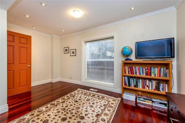 14 Bold Street, Condo with 3 bedrooms, 1 bathrooms and 3 parking in Hamilton ON | Image 10