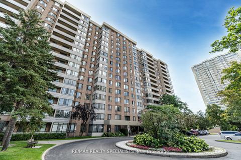 1405 - 5 Lisa St N, Condo with 3 bedrooms, 2 bathrooms and 2 parking in Brampton ON | Card Image