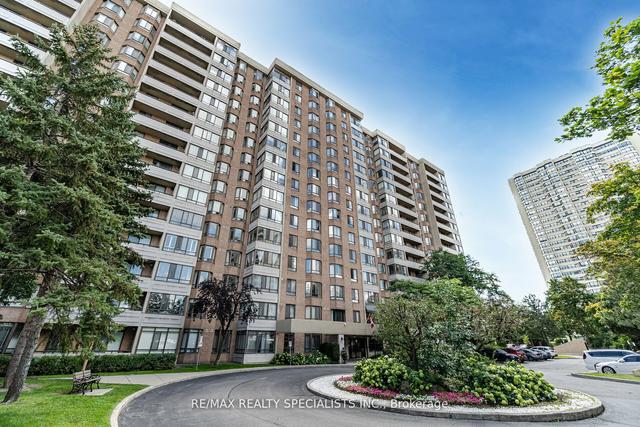 1405 - 5 Lisa St N, Condo with 3 bedrooms, 2 bathrooms and 2 parking in Brampton ON | Image 1
