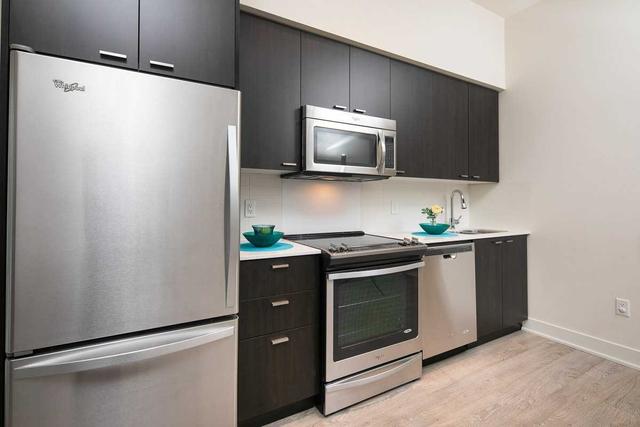 th14 - 30 Roehampton Ave, Condo with 1 bedrooms, 2 bathrooms and 0 parking in Toronto ON | Image 16